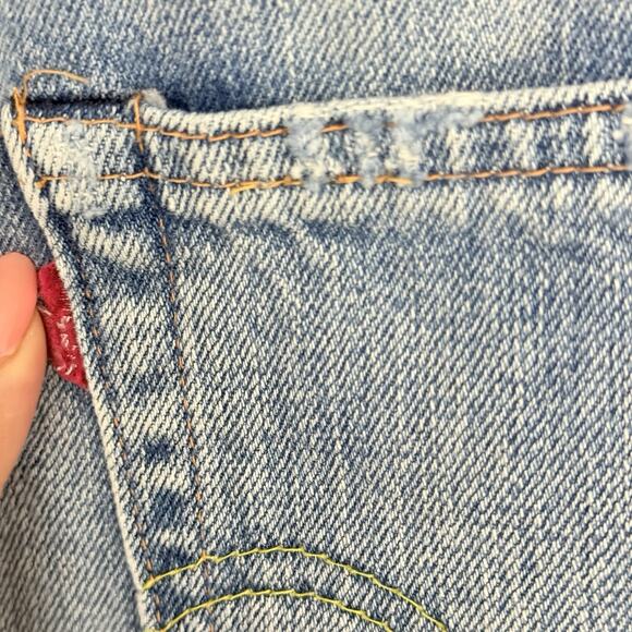 Levi's 701 Jeans Womens 26 Selvedge Big Hidden Rivets Light Wash Denim - Picture 4 of 16